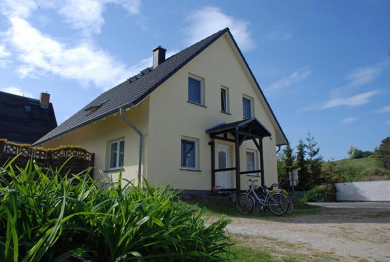 Ferienwohnungen Familie Looks Klein Zicker Exterior photo